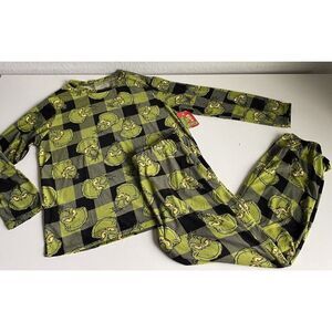 Dr Seuss The Grinch Who Stole Christmas Velvet  Soft Pajama Set Women’s Sz L